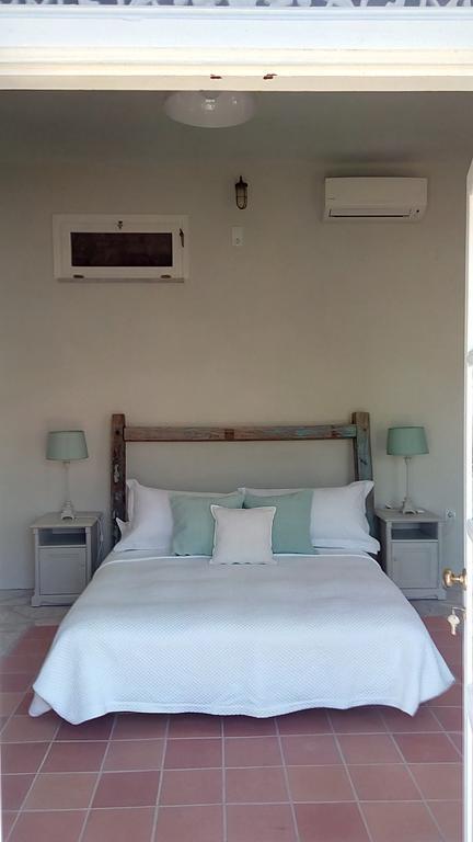Emporio Hotel Сими Екстериор снимка